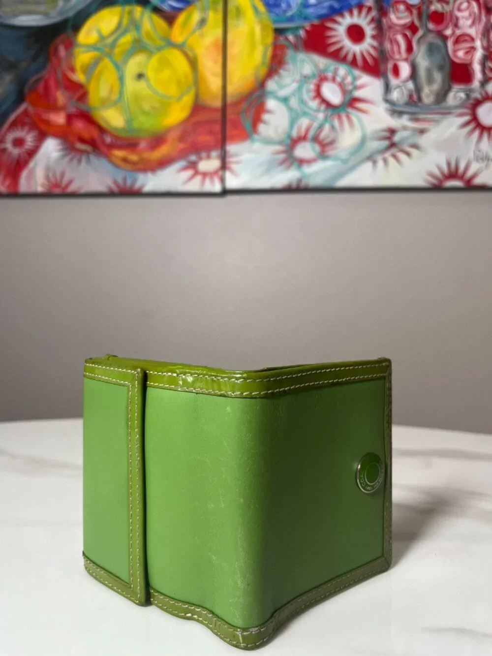 Coach Leatherware Est. 1941 Lime Green Leather Bifold Wallet Vintage Y2K - Picture 3 of 10